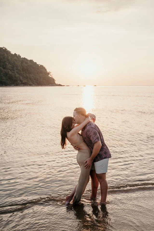 Couple Photoshoot Phuket 14.jpg