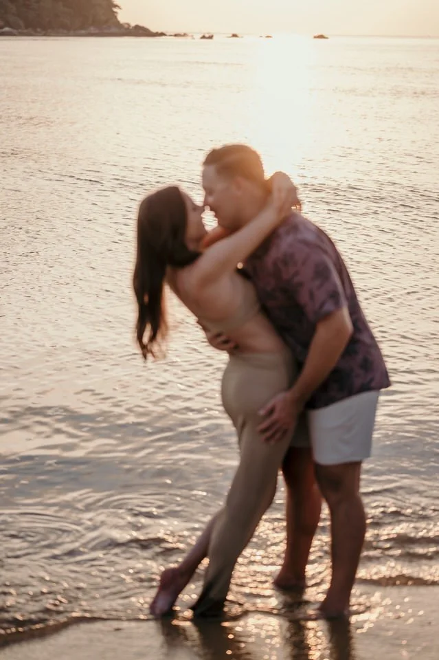 Couple Photoshoot Phuket 15.jpg
