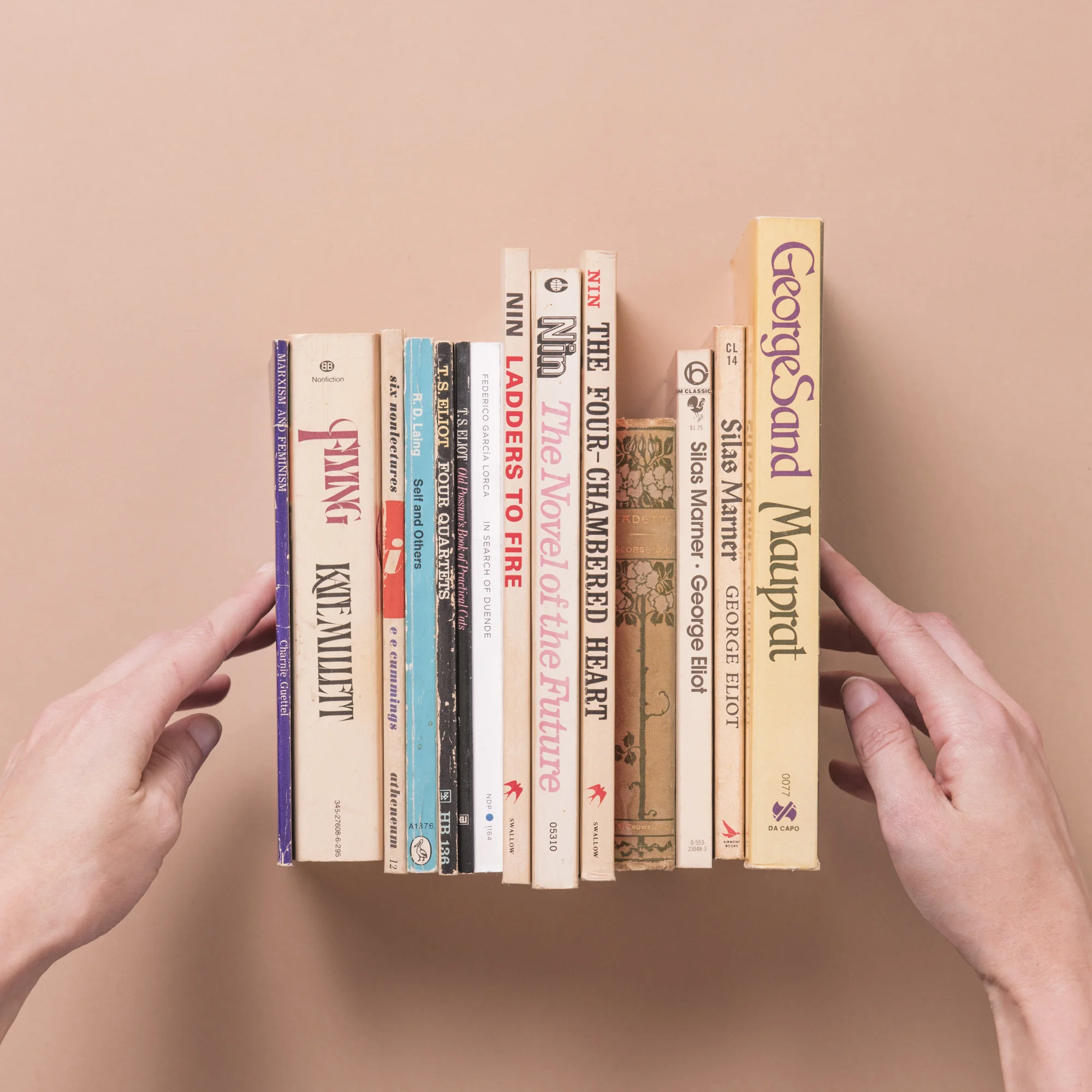 GAL-VintageBooks_0386.jpg