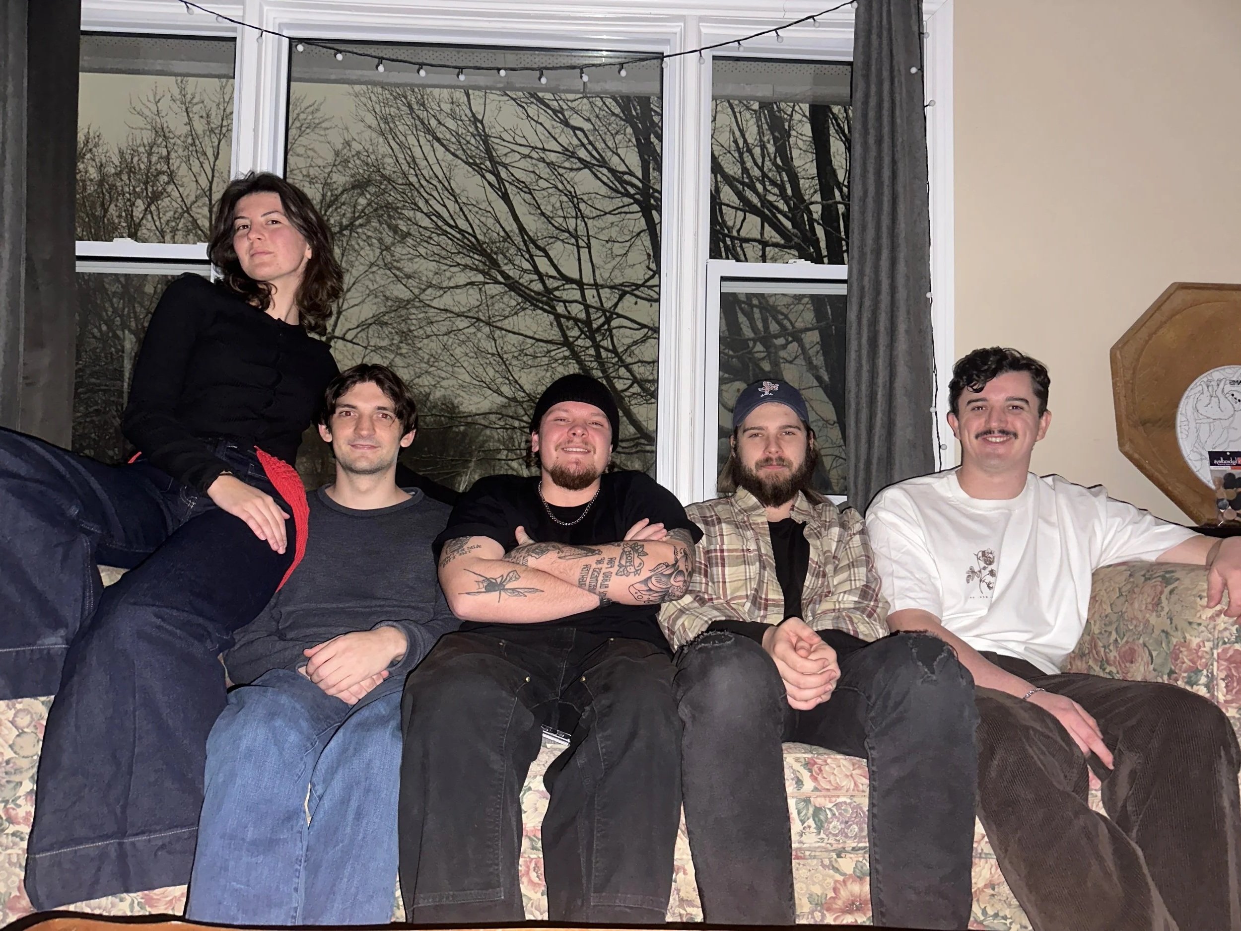 APRES SKI PARTY with 100 BELOW + Duckpond