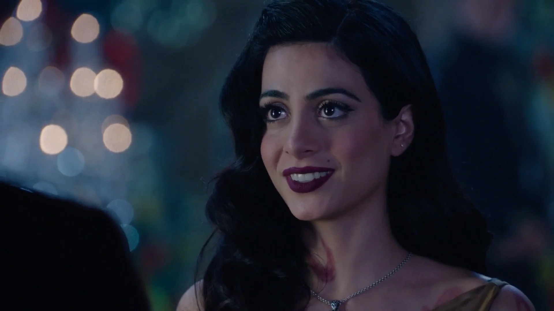 Shadowhunters112-28.jpg