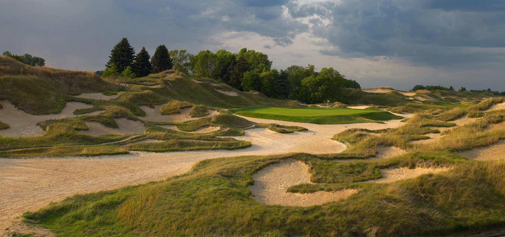 Hole 6 - Mulligans Watch - Par 3