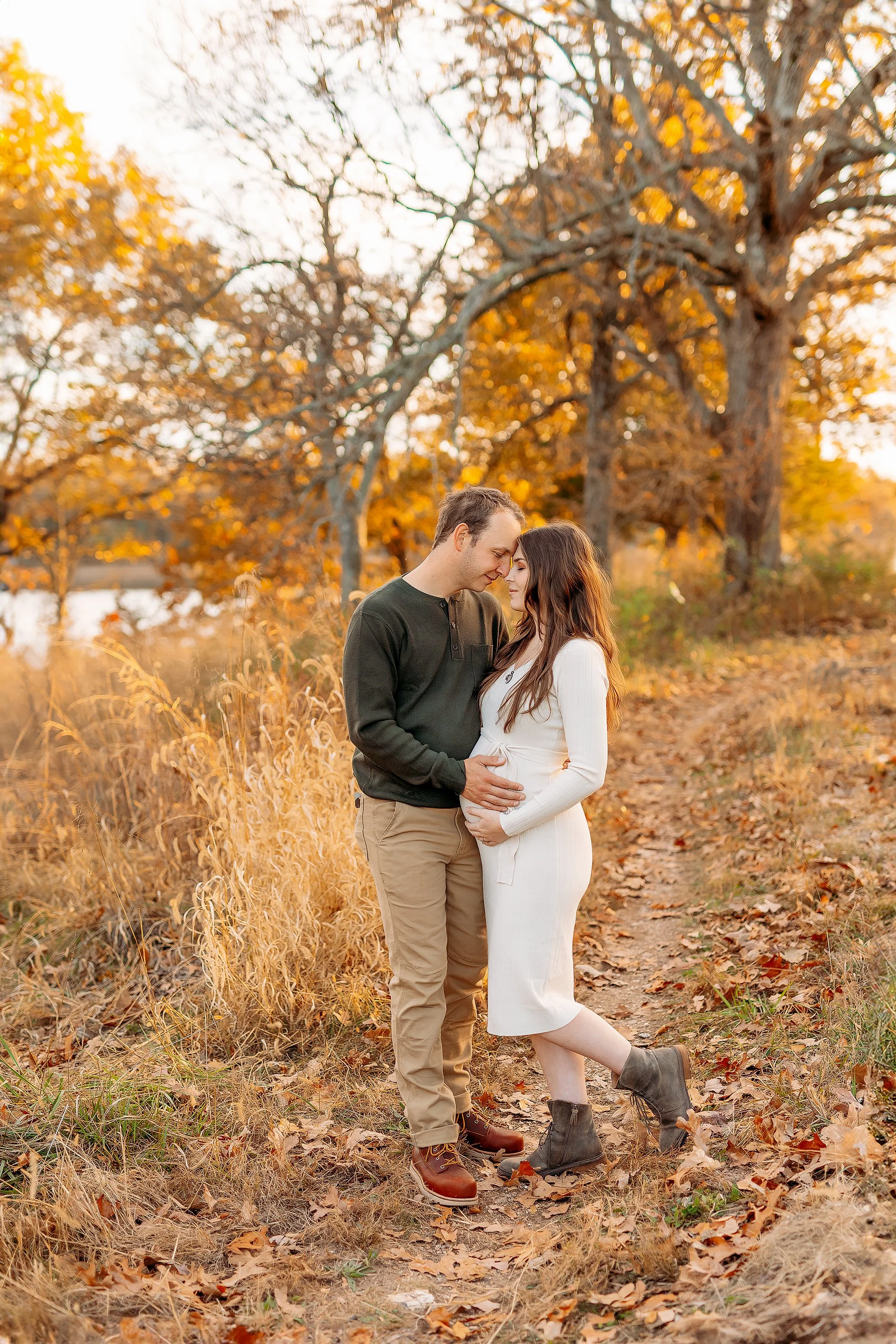 Fall maternity session