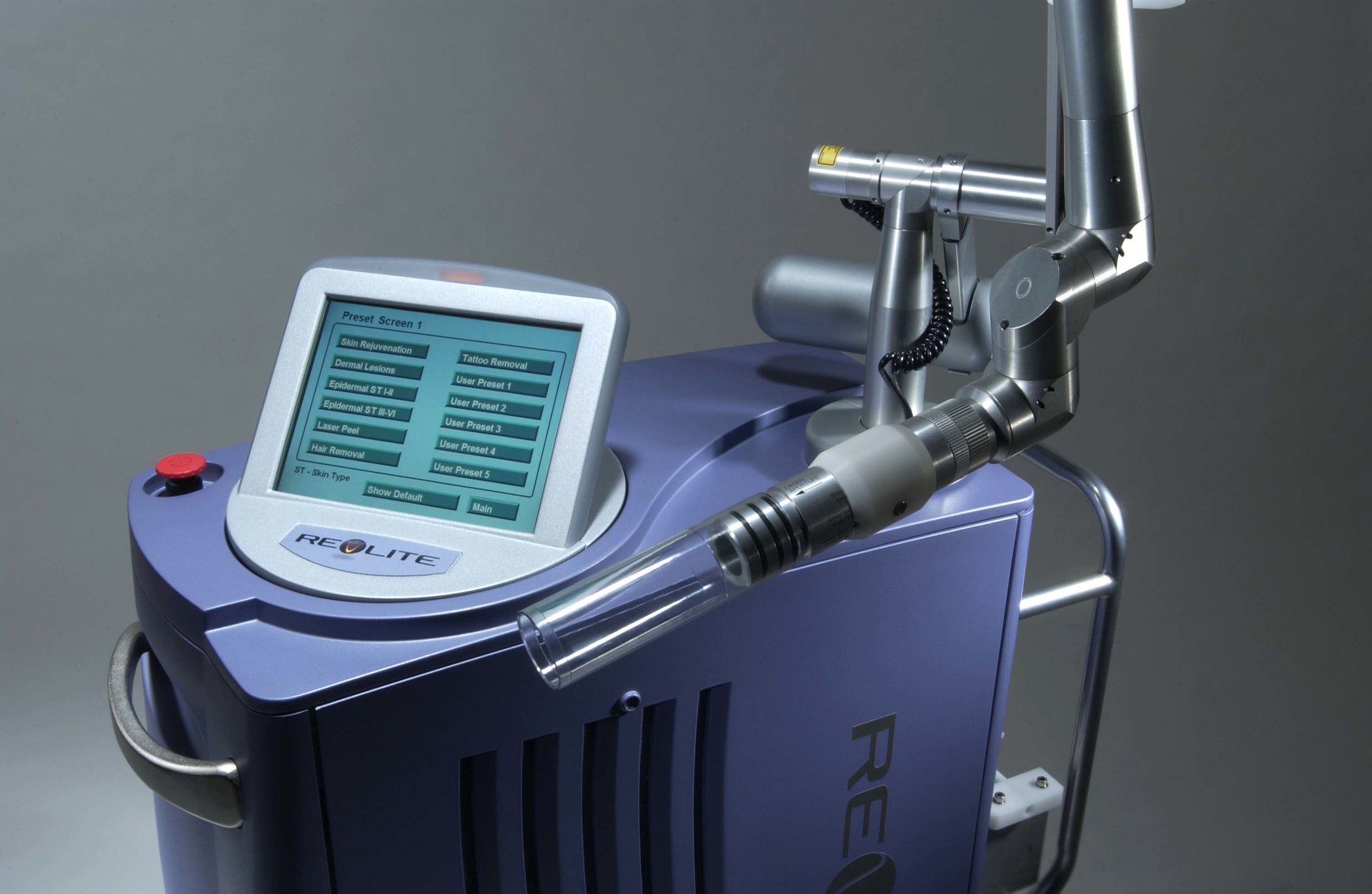 The RevLite SI Q-Switch Nd-YAG Laser