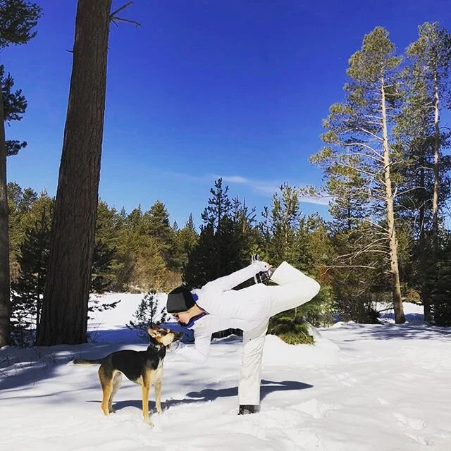 Coming to you live from South Lake Tahoe! So excited to add a vinyasa class @yogashalasac to my weekly virtual schedule; Mondays at 4:30pm right before yin at 6pm.
If you are not sure how to get these online classes going please reach out, more infor