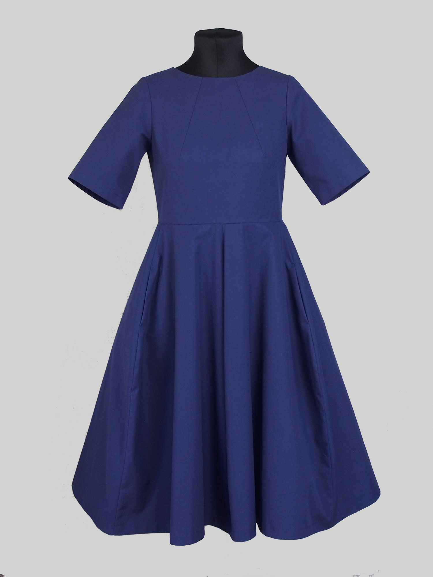 Assembly_line_tulip_dress4.jpg
