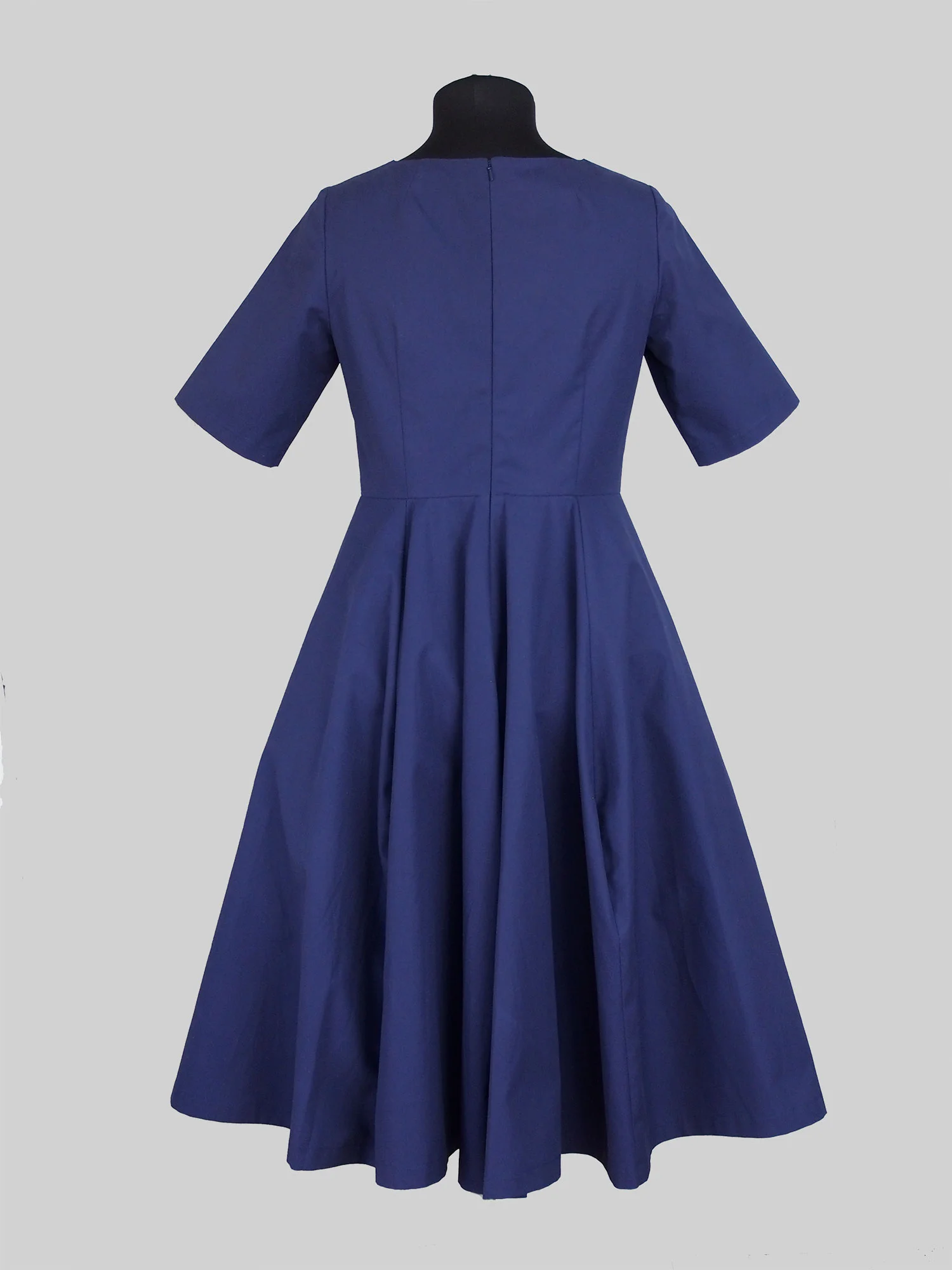 Assembly_line_tulip_dress5.jpg