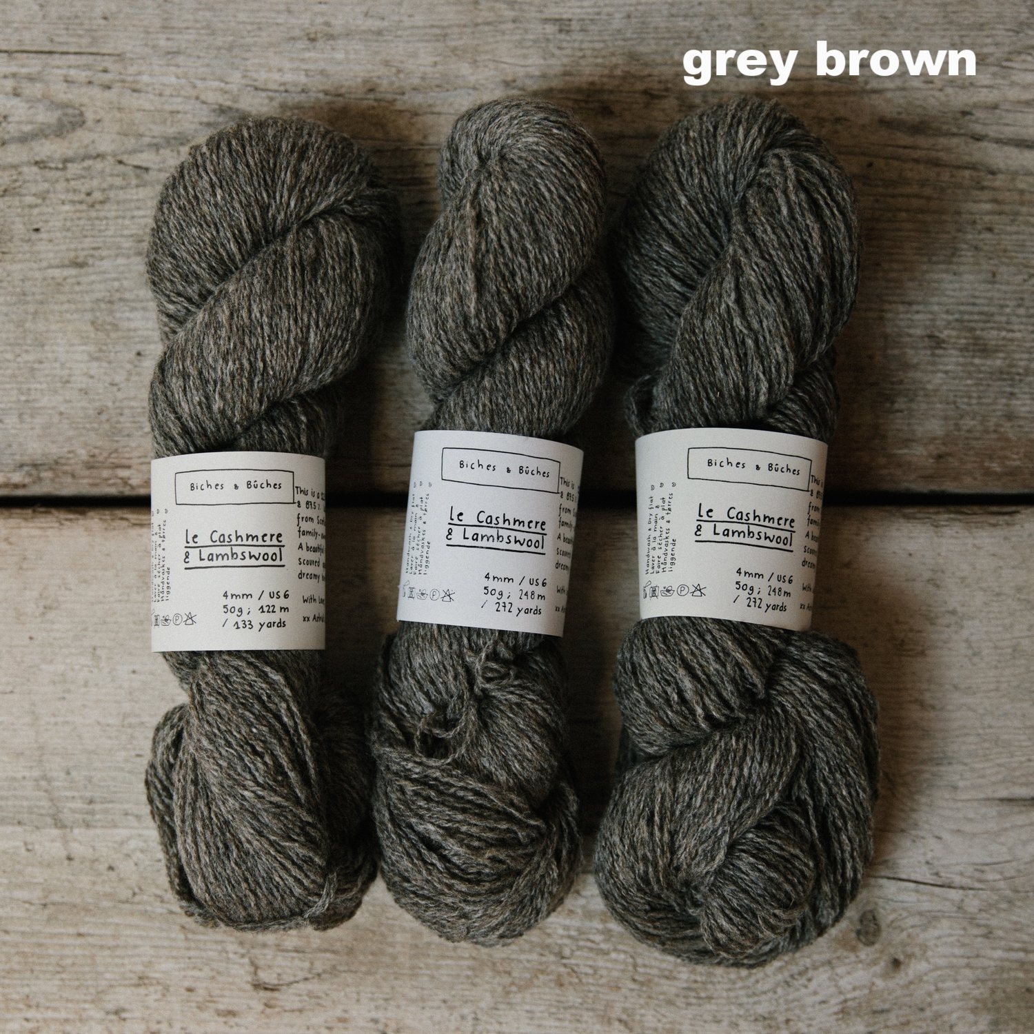 biches et buches le lambswool and cashmere grey brown yarn DK