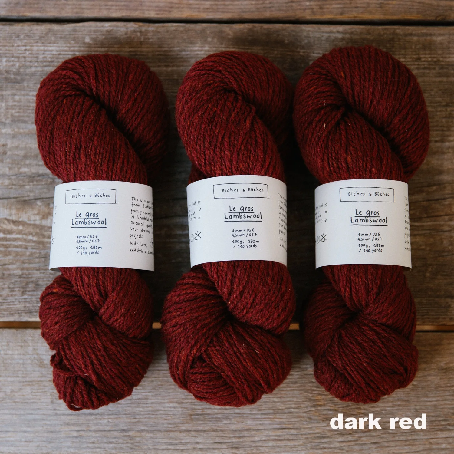 legros_lambswool-bichesetbuches_darkred.jpg