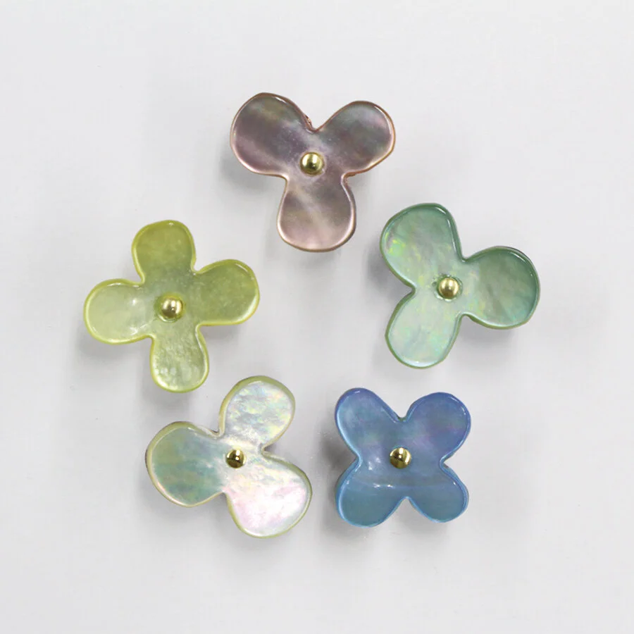 flower_pushpins_cohana_4.jpg
