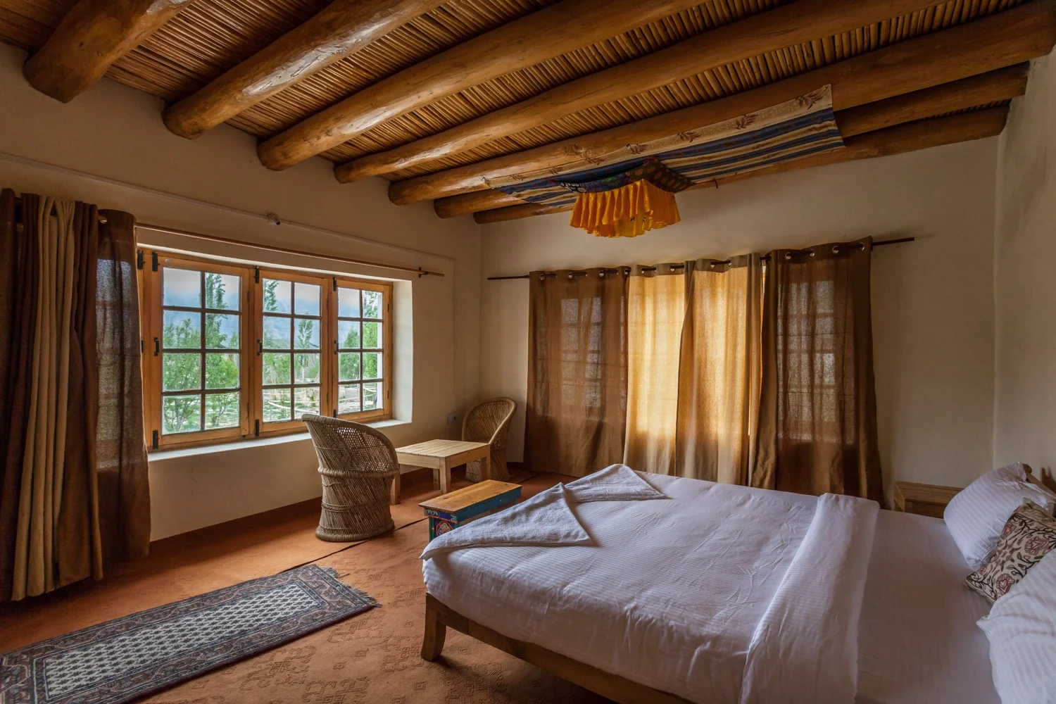 room 4.jpg
