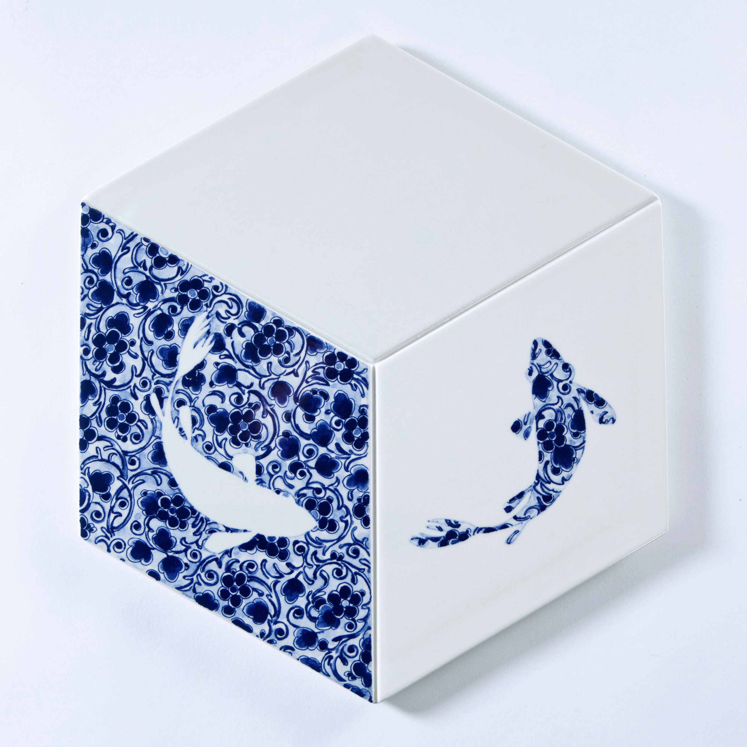 BlueD1653_VersatileServeTop_50500200.jpg