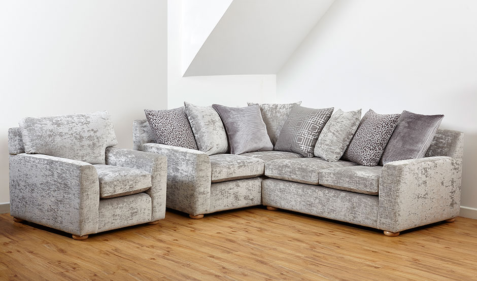 Quorn with Scatter Back Cushions