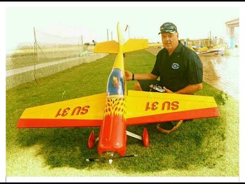 Maiden flight of my Sukhoi SU-31, with OS 1.20 AX motor (720 HD)