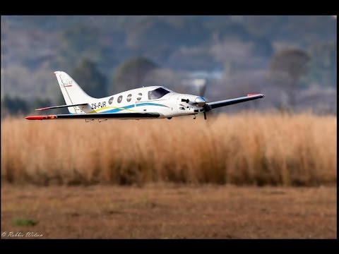 Maiden Flight of a Stunning Epic LT 120 Nitro Plane at IRF (1080HD)