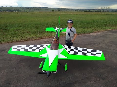 Giant 120cc MX2 flown by Ger-Drie de Beer at IRF - 10 Dec 2017 (1080HD)