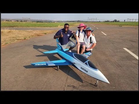 10 Year old Ray. Welcome into the World of RC Jets (4K)