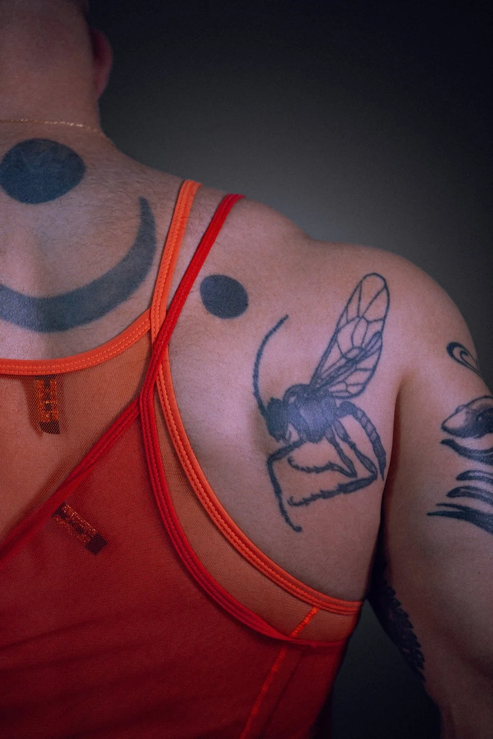 exsl-coloroma-monochrome-thong-bodysuit-cherry-tangerine-back-detail.jpeg