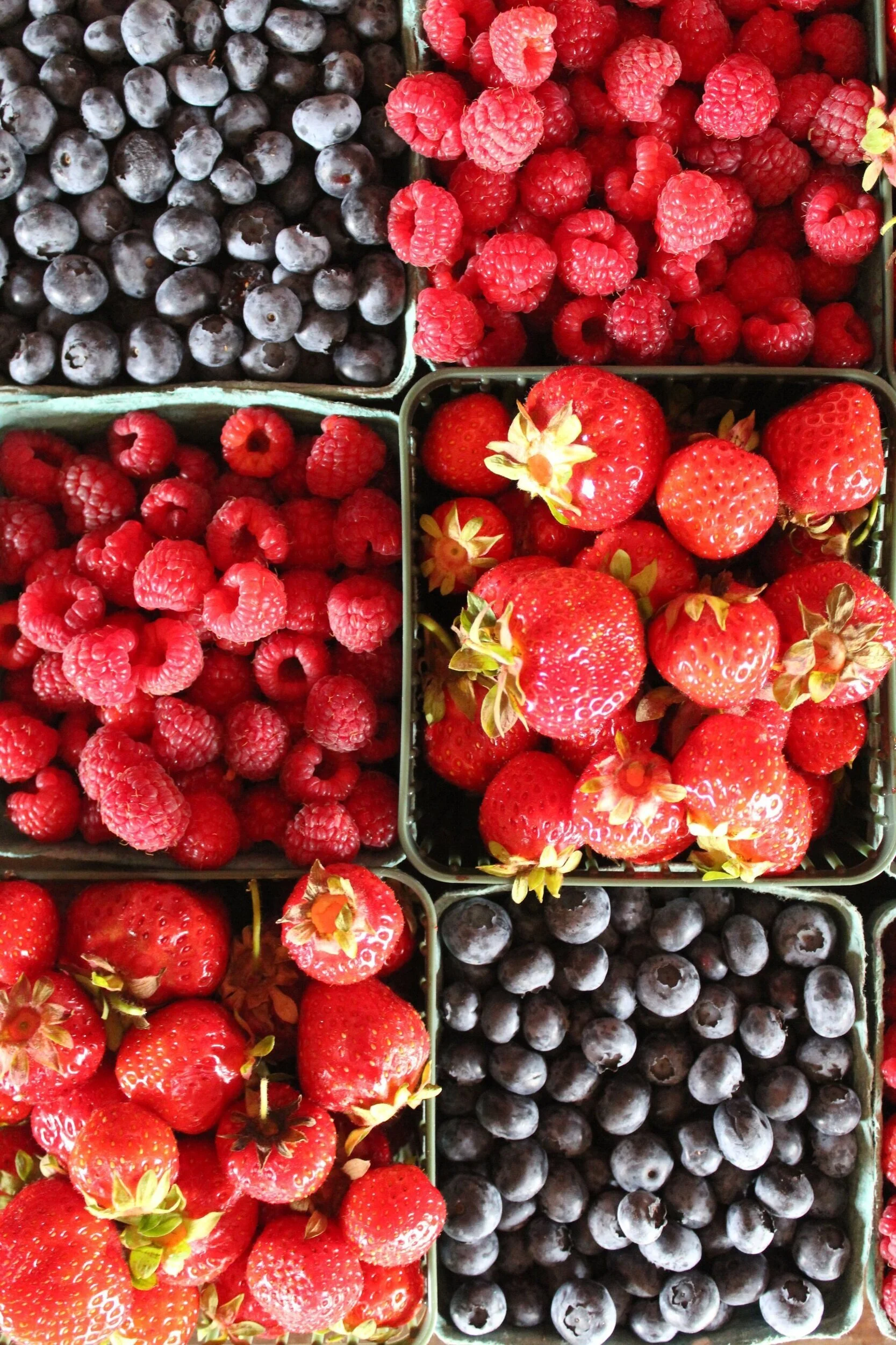 Mixed Berry Flat.jpg