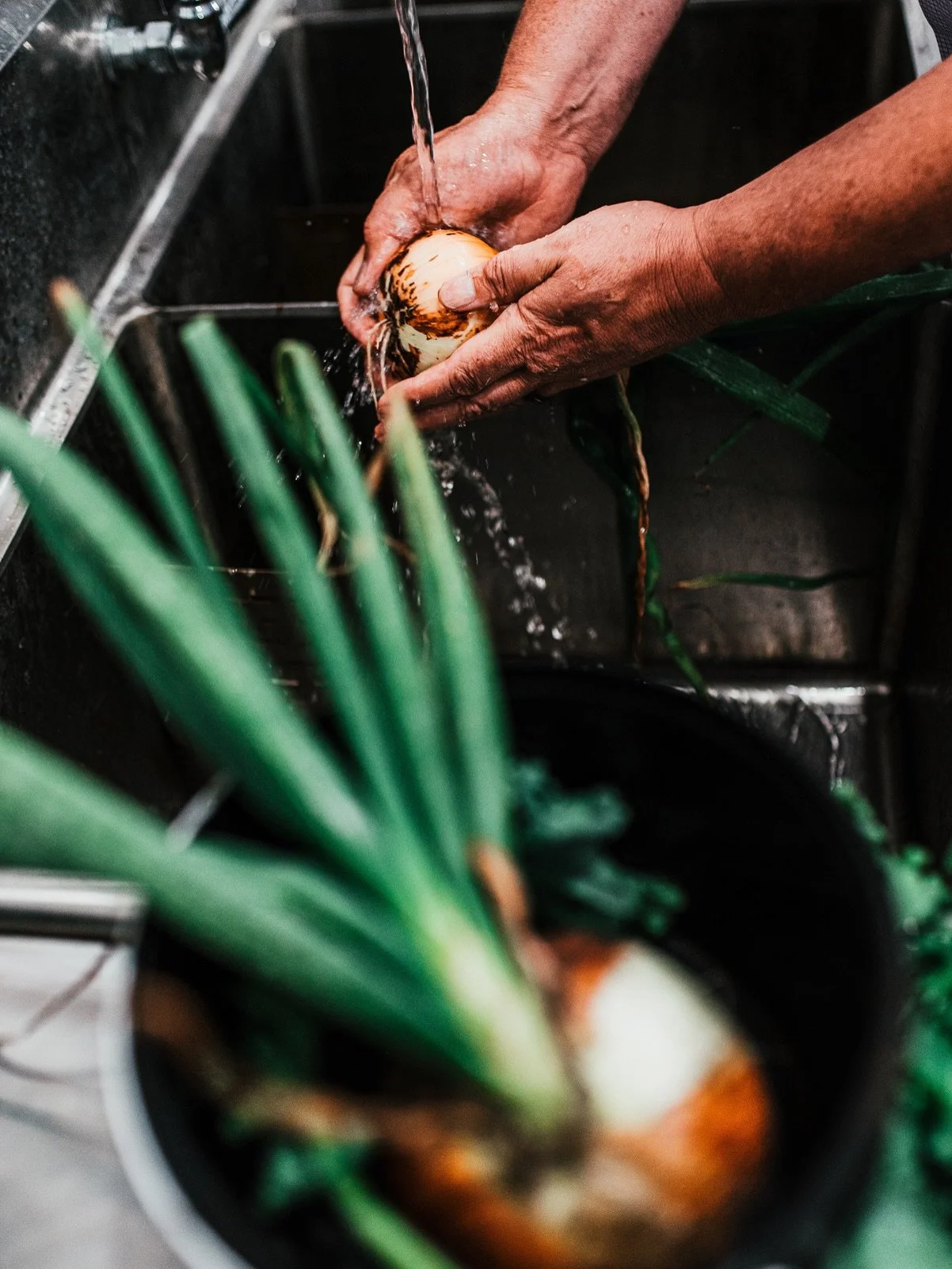 What kitchen goals are you dreaming up this year?🤩

You could learn to can, preserve, or ferment.&nbsp;
Or invite friends over for a dinner party inspired by your seasonal goods.&nbsp;

Maybe this year you&rsquo;ll try a fresh fruit pie from scratch