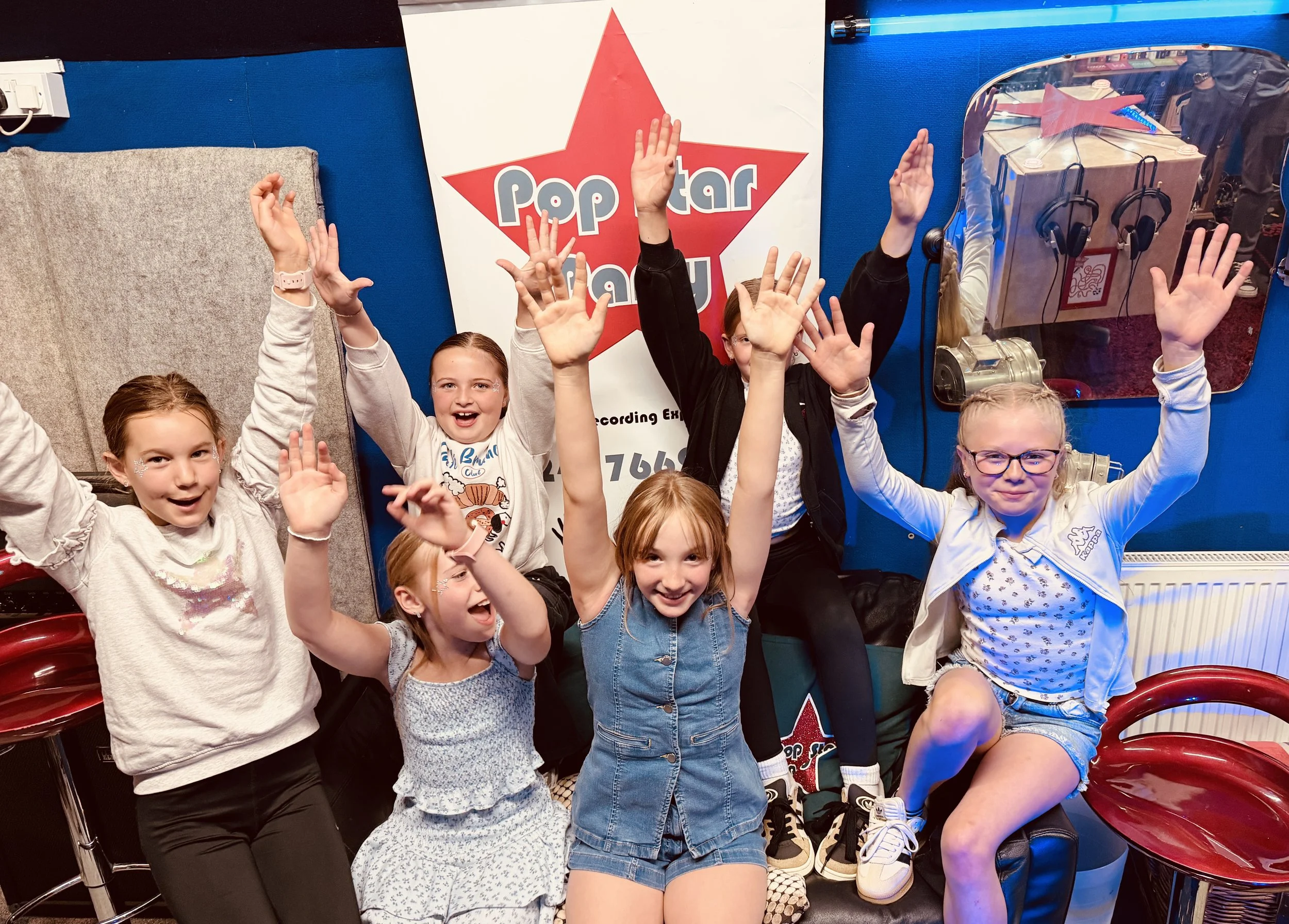 Pop Star Party 10 years old_3.JPG