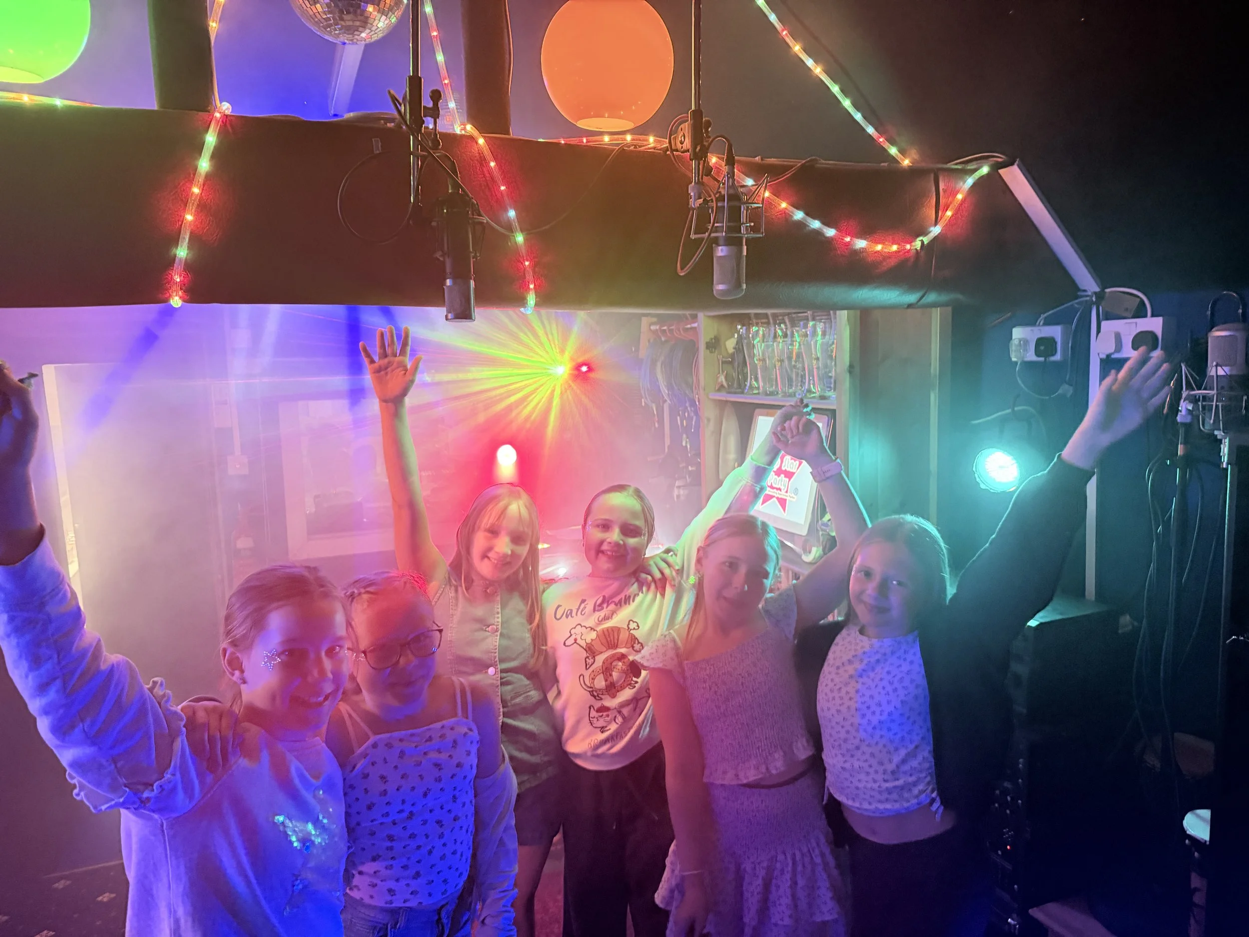 Pop Star Party 10 years old_1.JPG