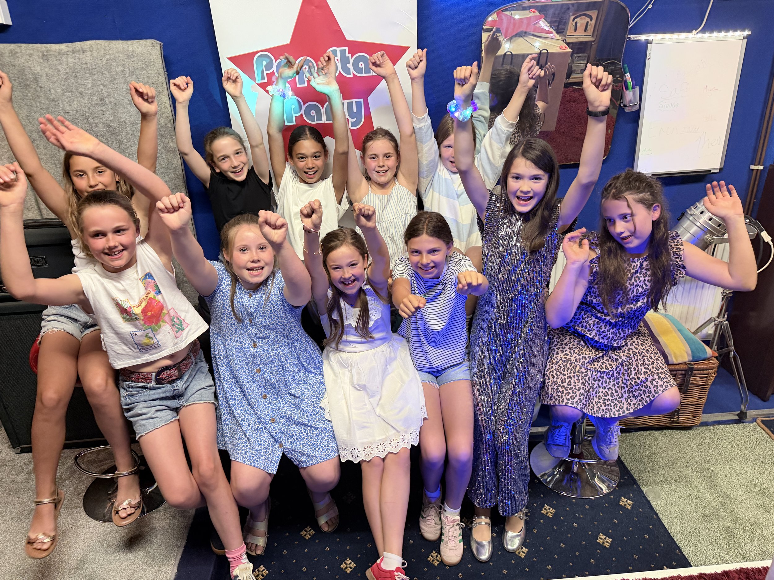 Pop Star Party Coventry Warwickshire Platinum_2.JPG