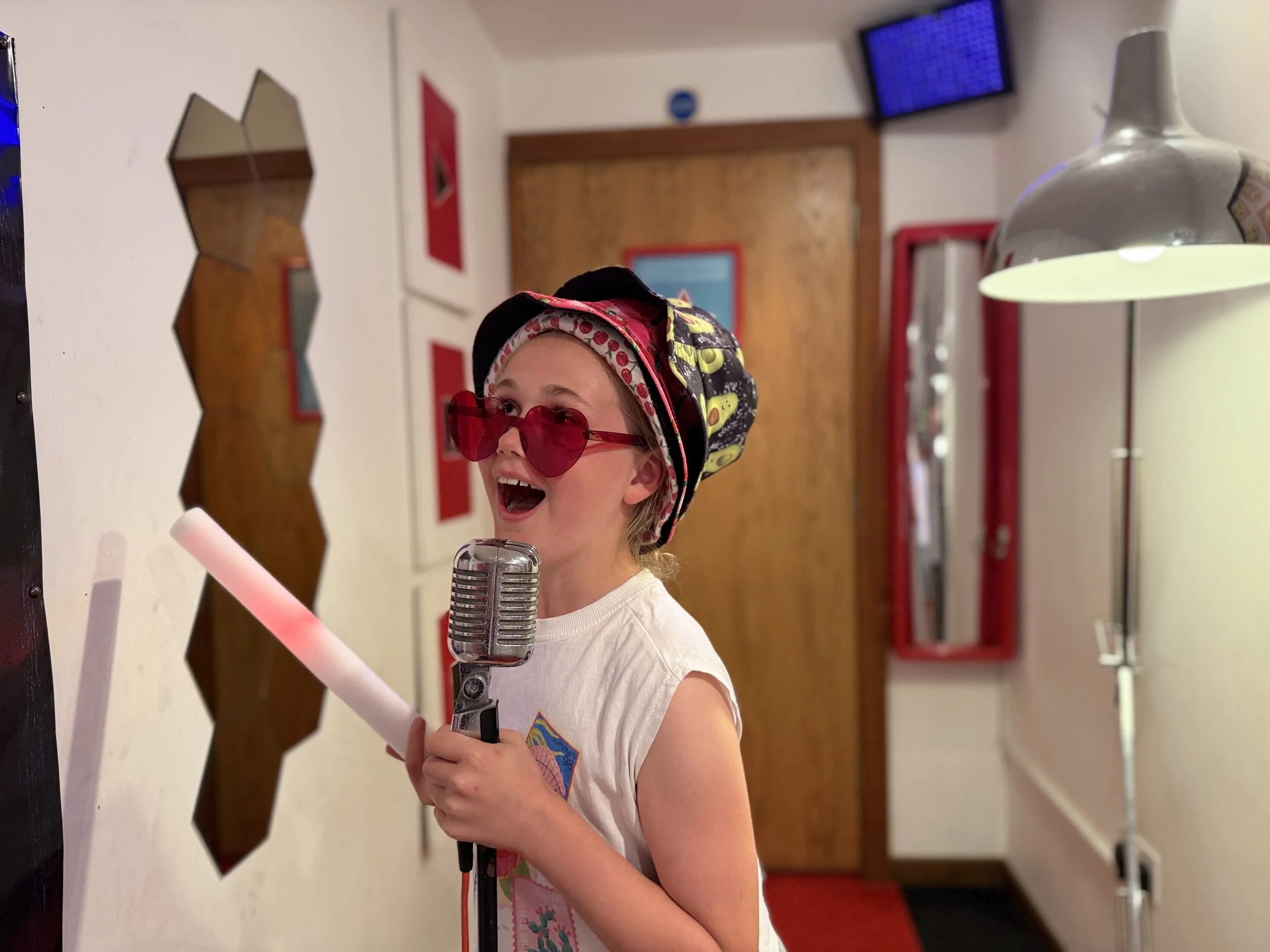 Pop Star Party Coventry Warwickshire Platinum_4.JPG