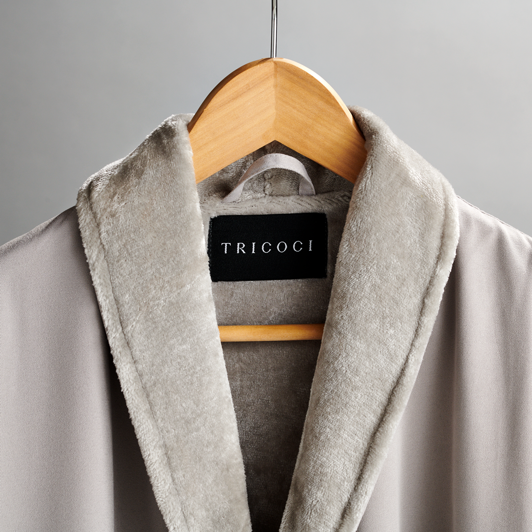 200701_GaugeCo_MarioTricoci_Robe_02_Square.png