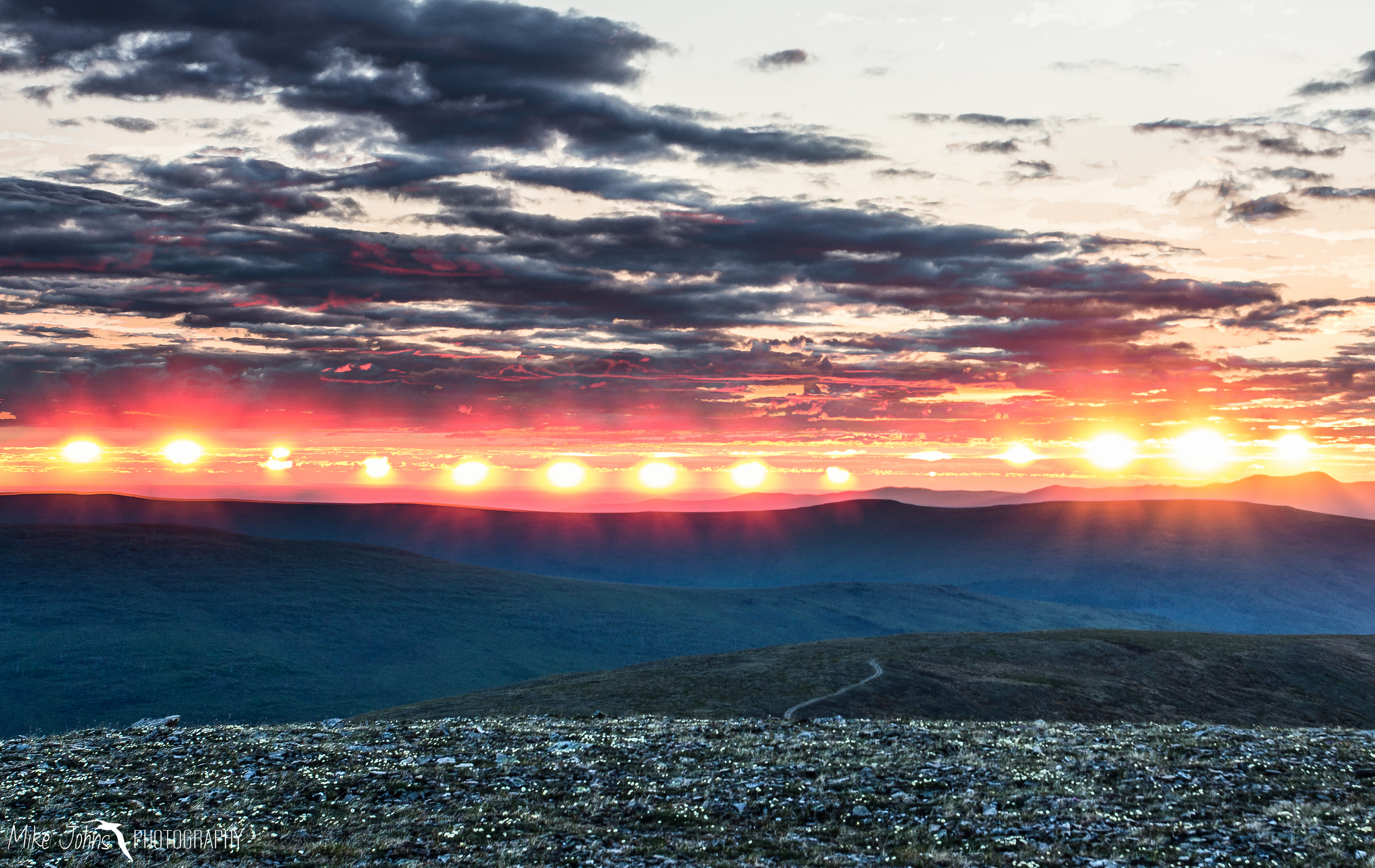 Midnight Sun, Arctic Circle, Summer Solstice, 24-Hour Daylight