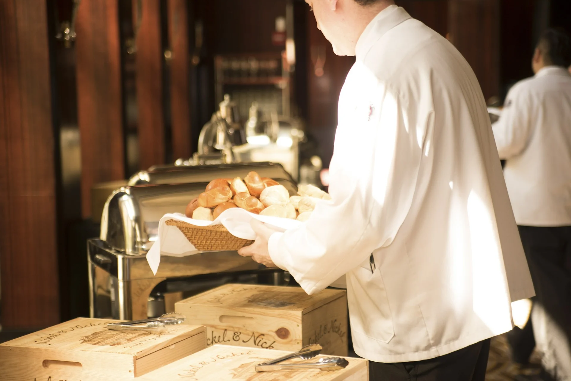 WE'LL MAKE YOUR EVENT THE ABSOLUTE BEST IT CAN BE with great food served by great people.