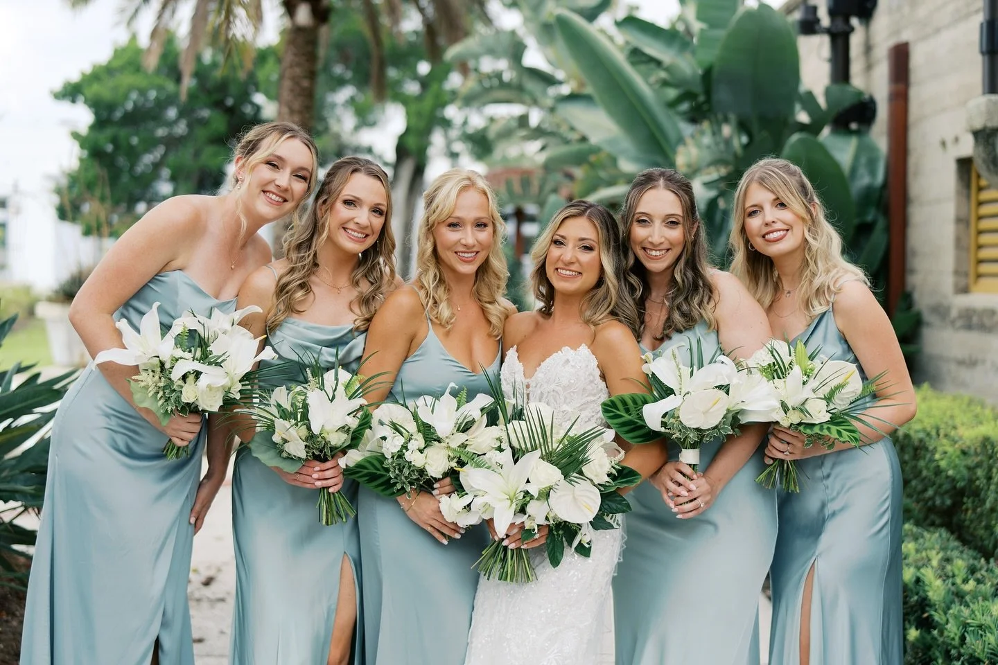 Lightner Beauties!!
Venue @lightnermuseumevents 
Photographer @wojweddings 
Coordinator @coastalcelebrationsstaug 
Hair @angelabyrdstylist 
Florist @tularosefloralevents 
Catering @maioui03 
Bakery @cremedelacocoa 
Rentals @stjohnsilluminations 
Phot