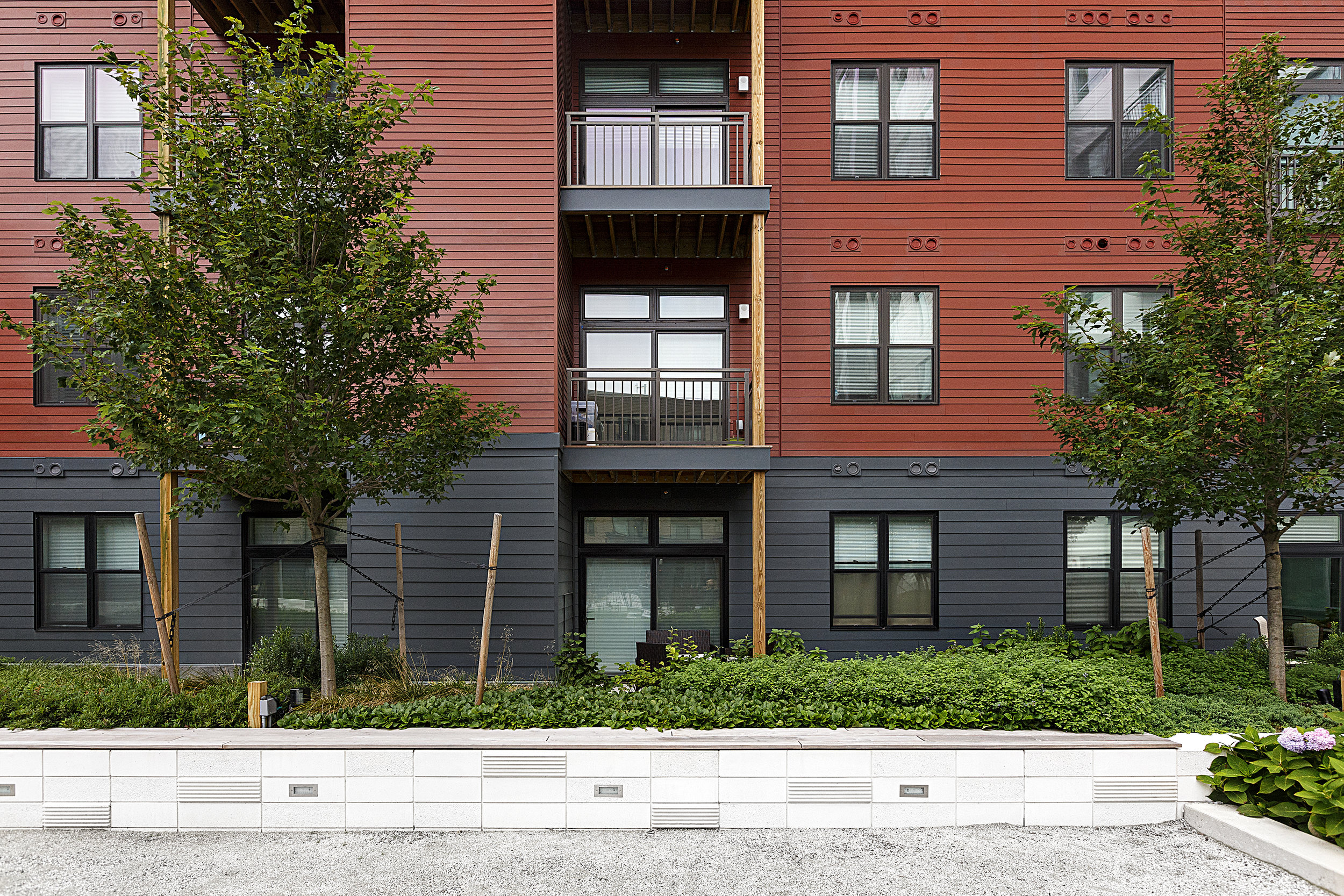 recover-green-roofs-patrick-rogers-photography-montaje-courtyard-skydeck-11-2018-5.jpg