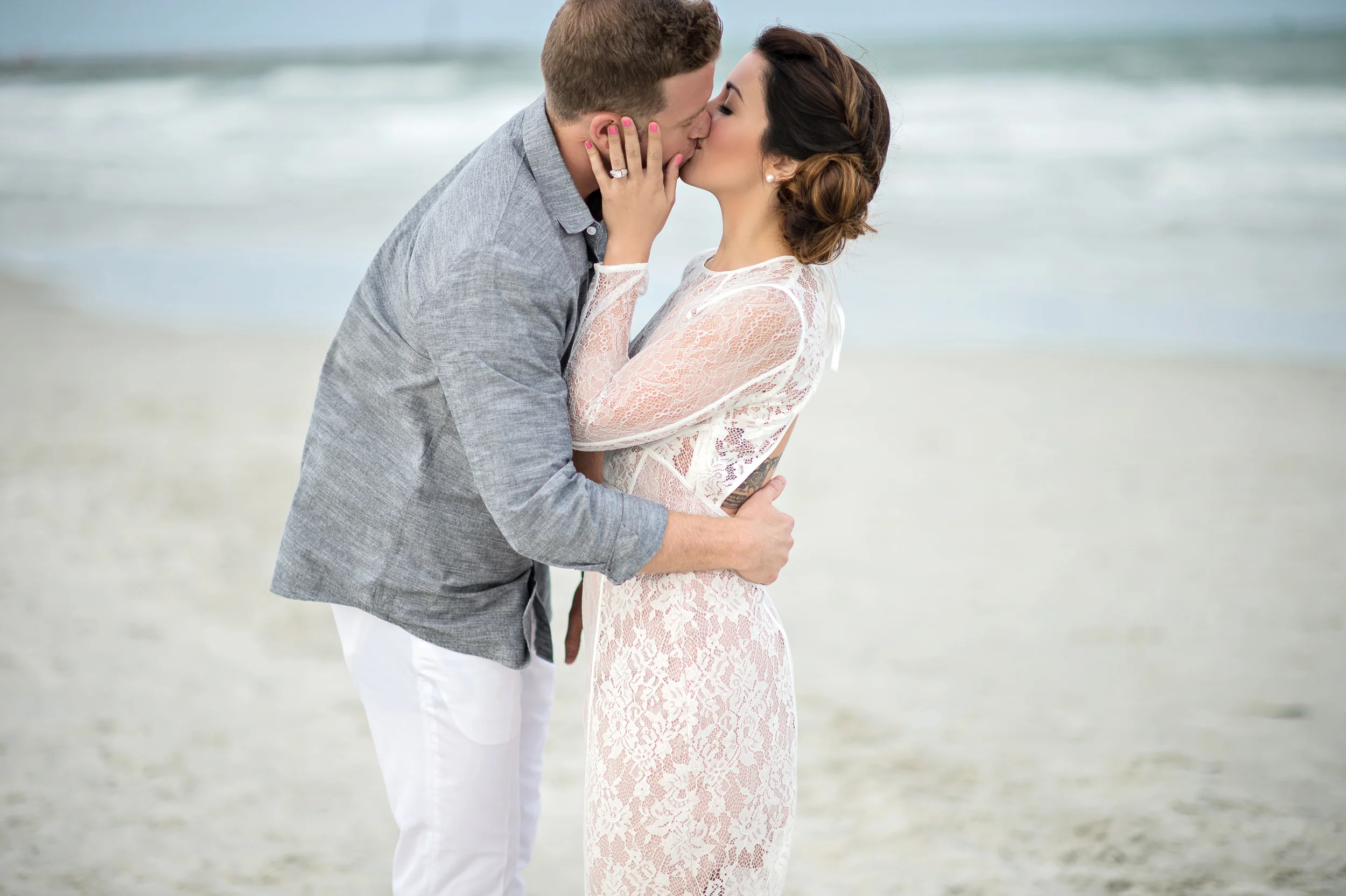 kristenweaver.com | Kristen Weaver Photography | Florida Engagement Photographer | Engagement Session at Cocoa Beach in Jetty Park