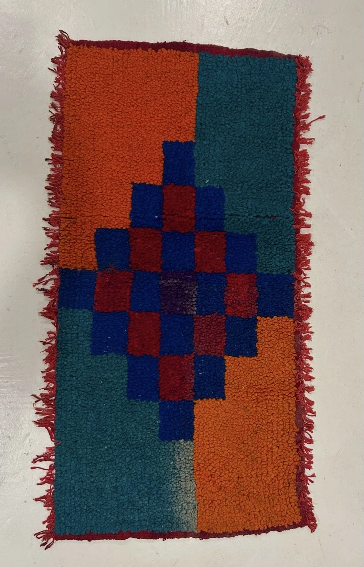 MMB37 (1’10” x 3’7”)