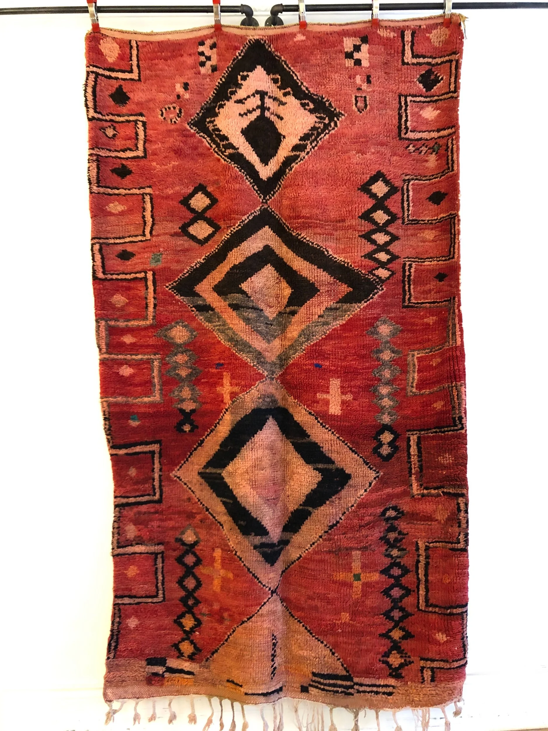 6AEB783D-3CF5-4D8B-B734-5F40EFB2E308