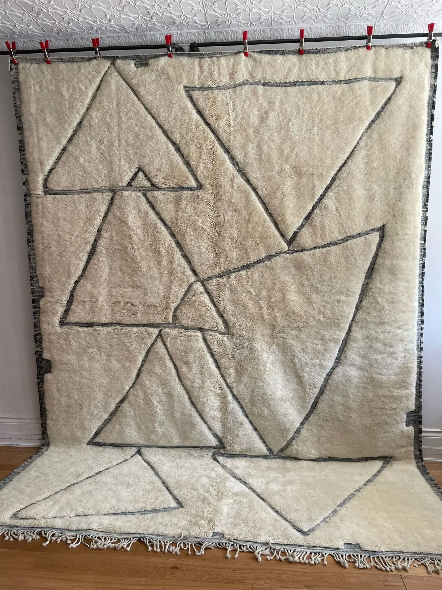 6B7E41C9-08FD-4D88-8C8F-9D32A7F2B803