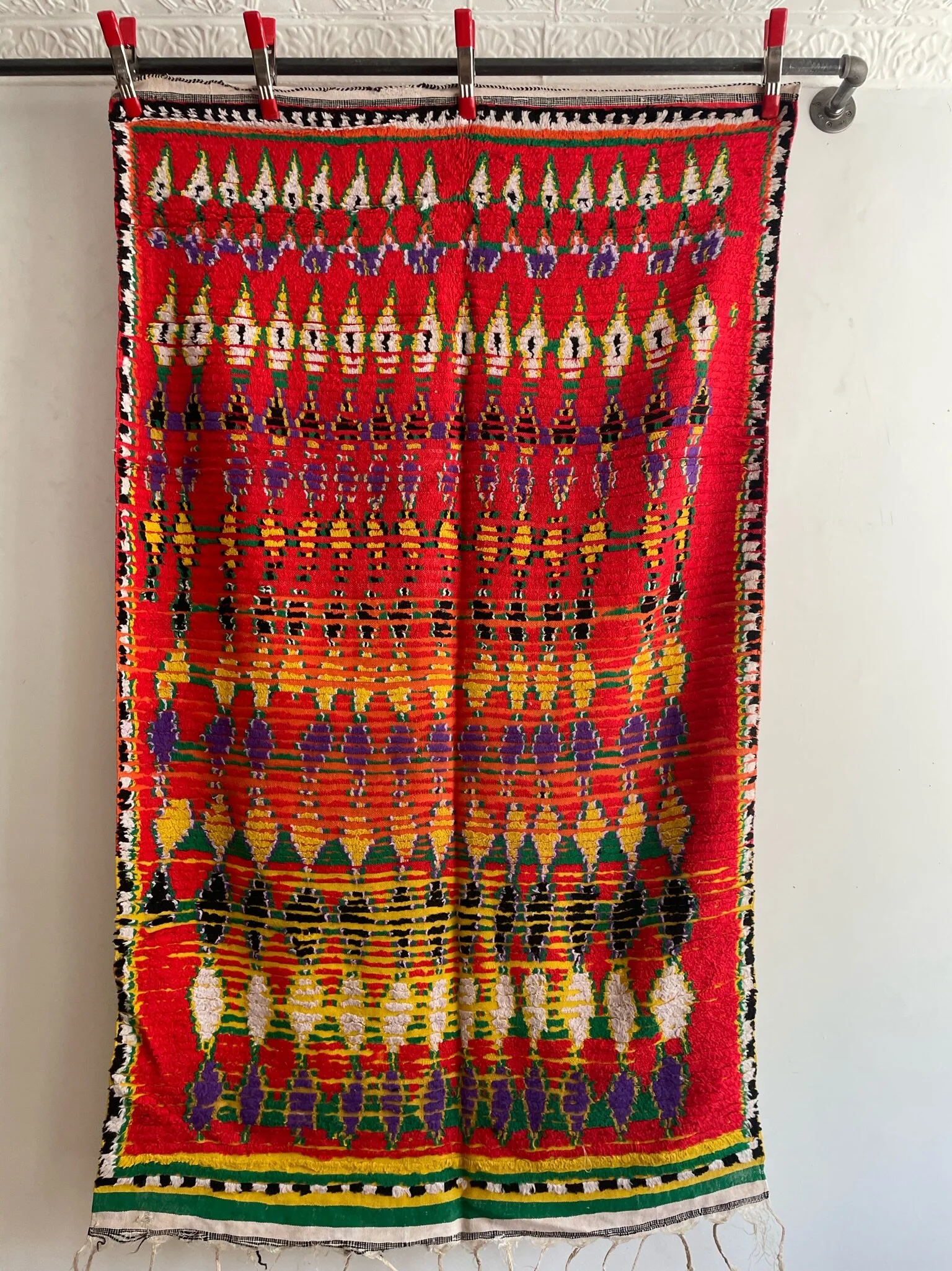 AC704E78-4A1C-439E-A9C3-034BBA593468