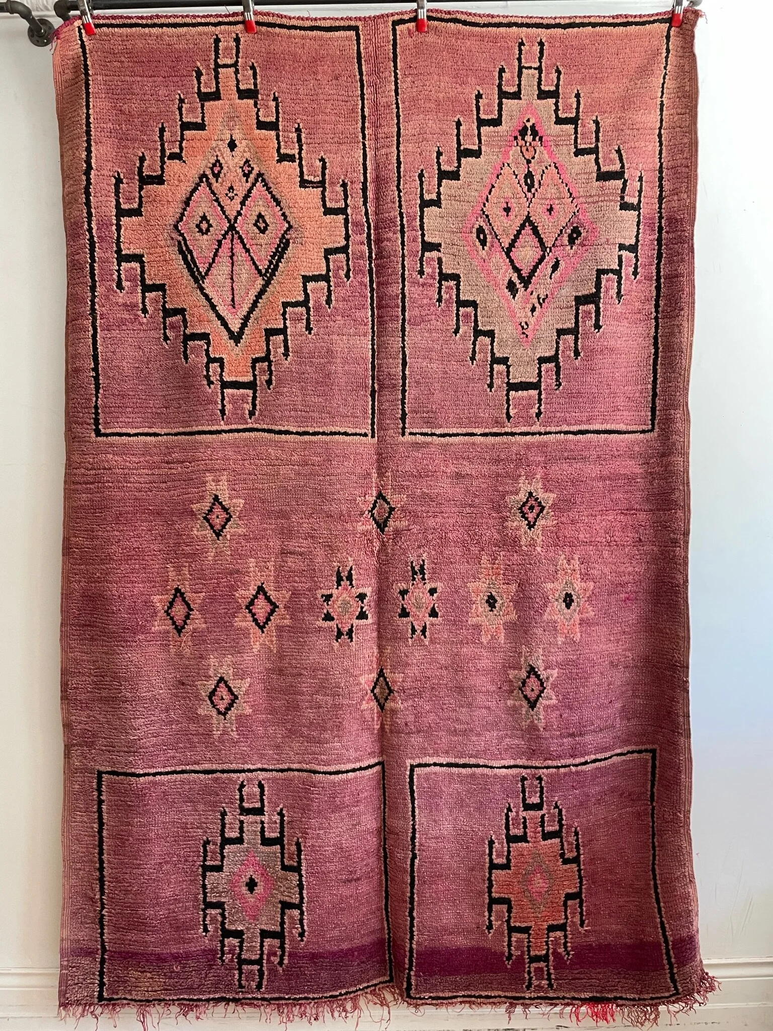 E5EDE95F-DD04-4C5C-8620-3CE4E7CA721B