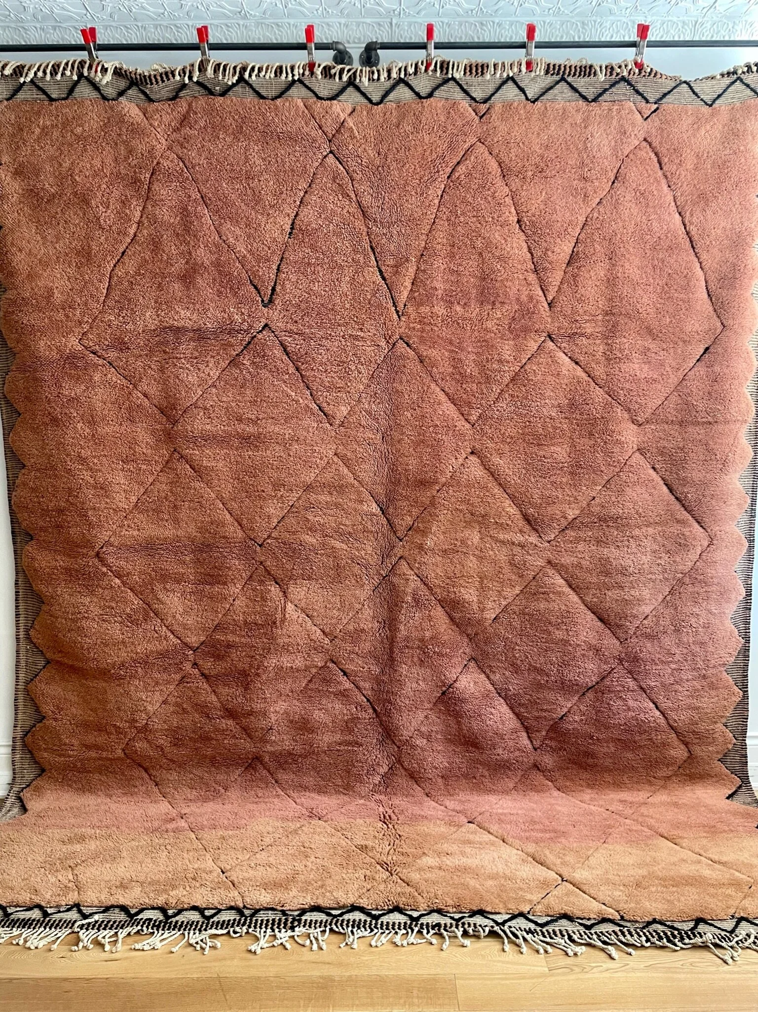 7E5EDA9C-8DB6-4D1B-82FD-6FA215F4595F