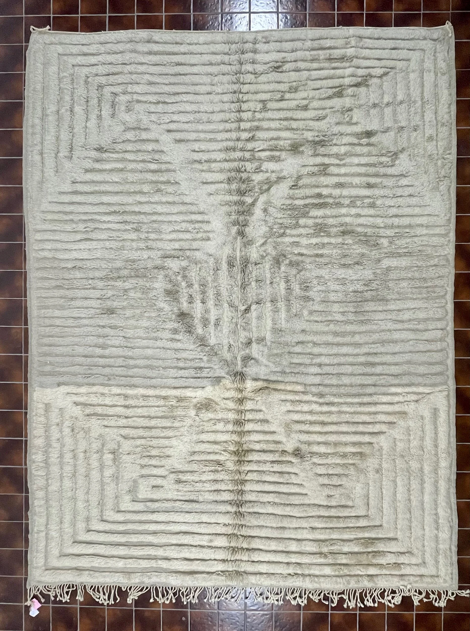 8C215469-A6ED-43F1-A252-1BA21C471D87