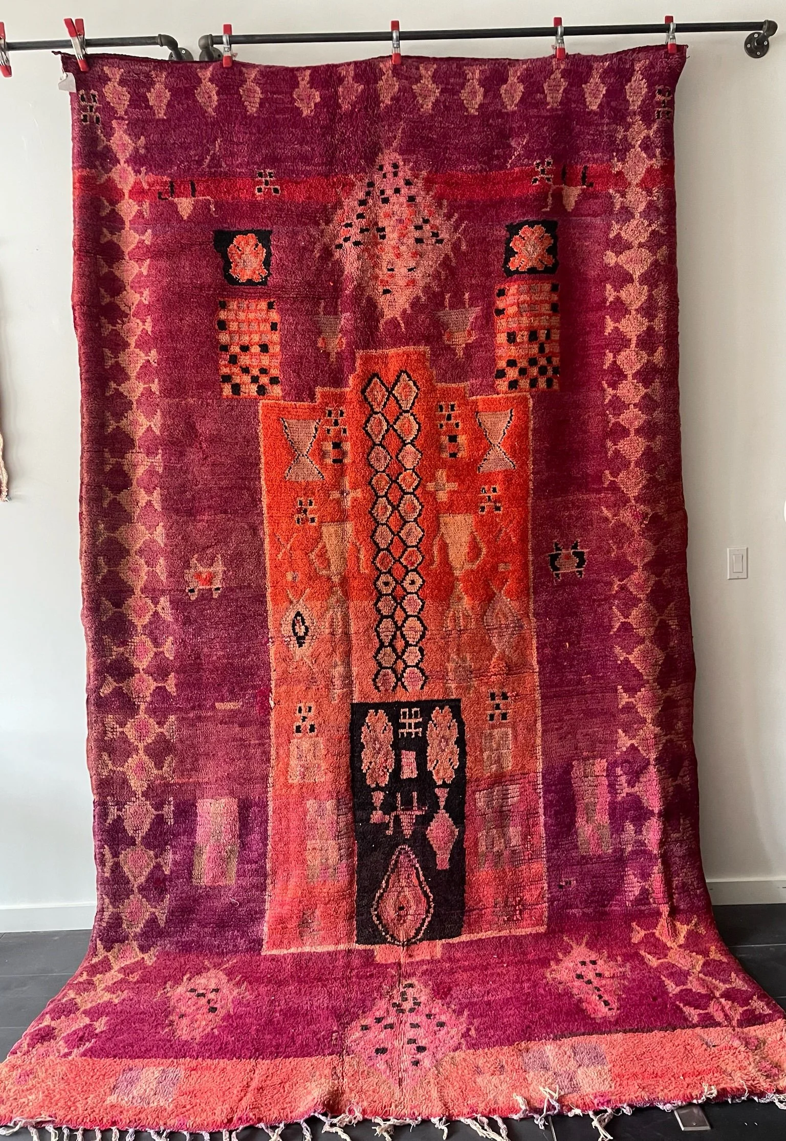 ZA2604 (7'1" x 12'4")