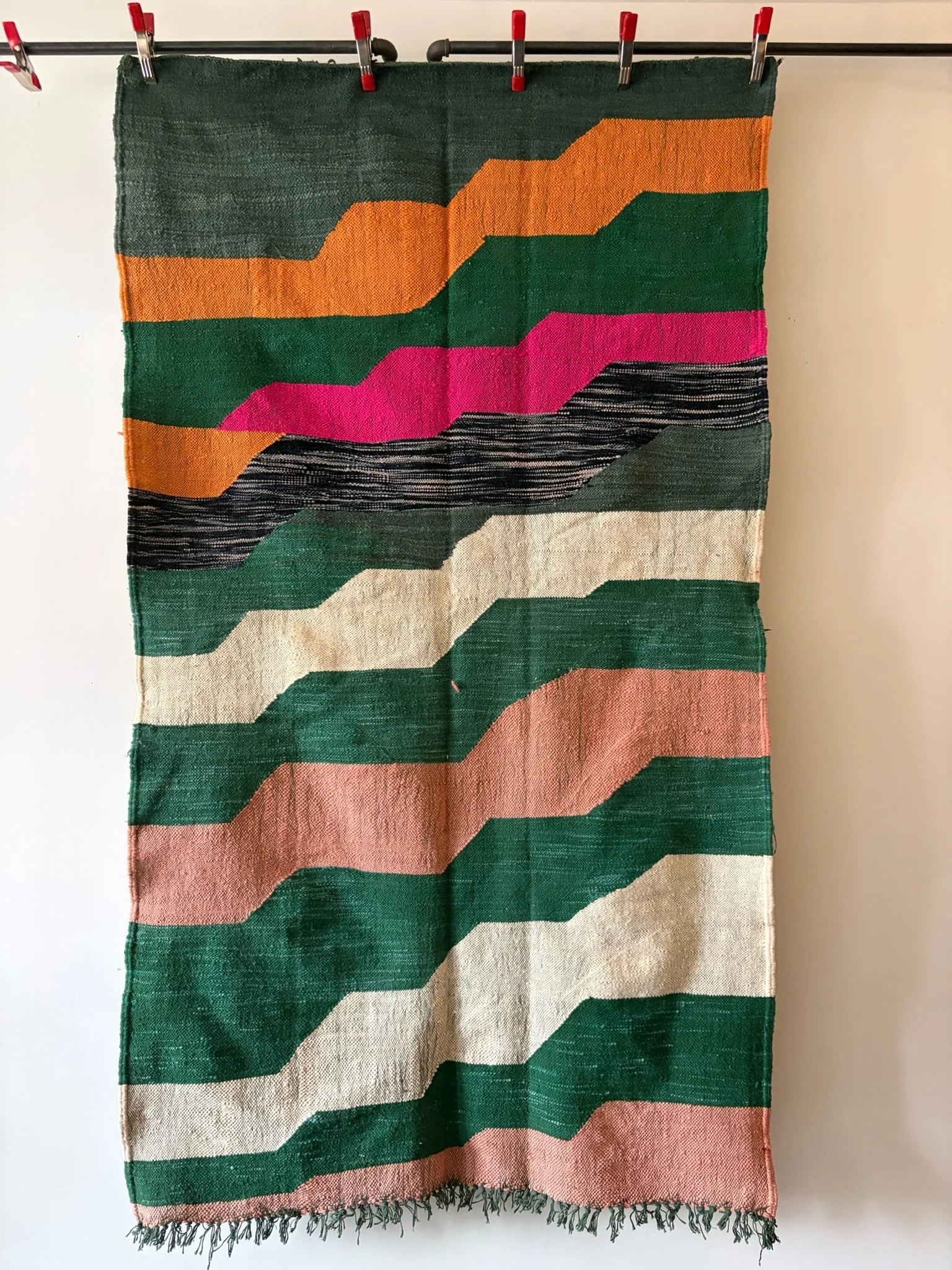 MMD27014 (4'7" x 8'2")