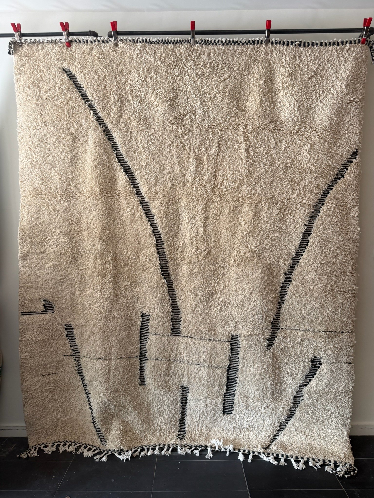 MDK03 (8'3" x 10'2")
