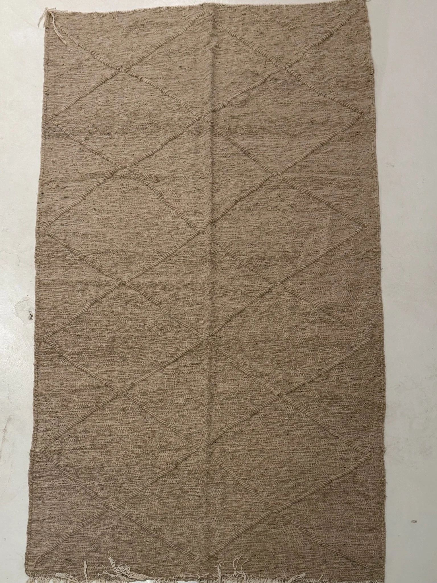 MMN015 (4'10" x 8'2")