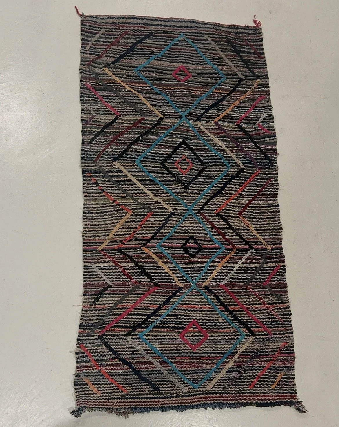 MMFW09 (2’9” x 4’7”)