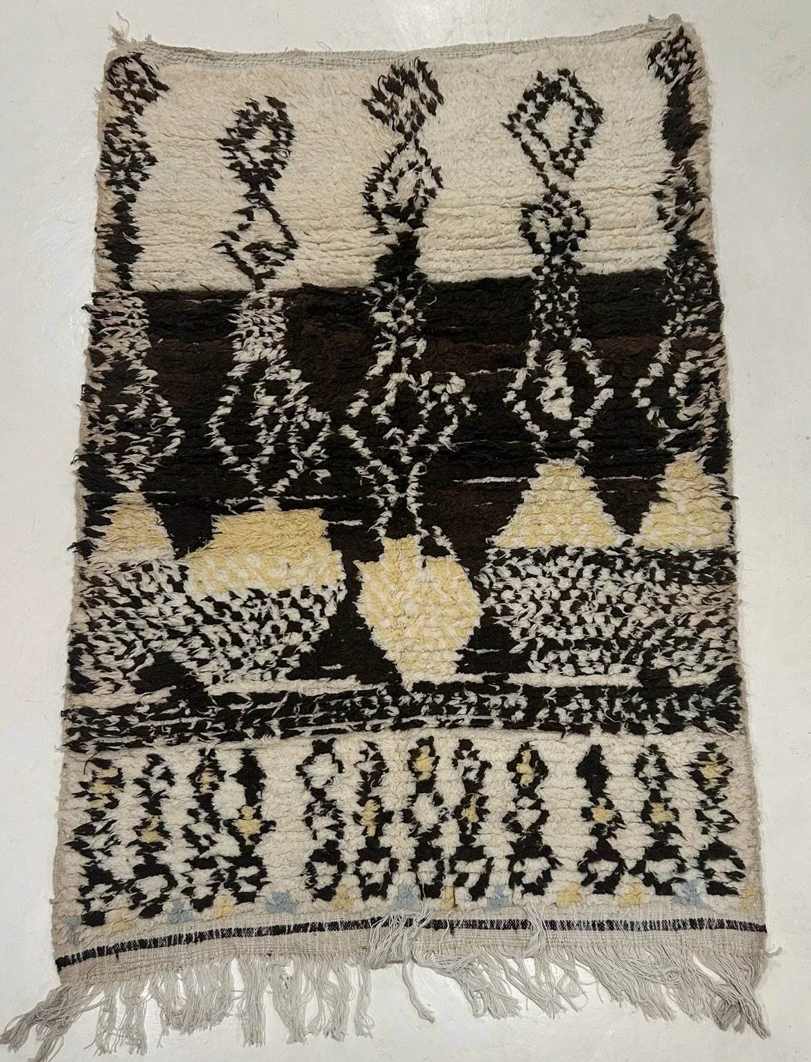 MMNS02 (4’9” x 7’2”)