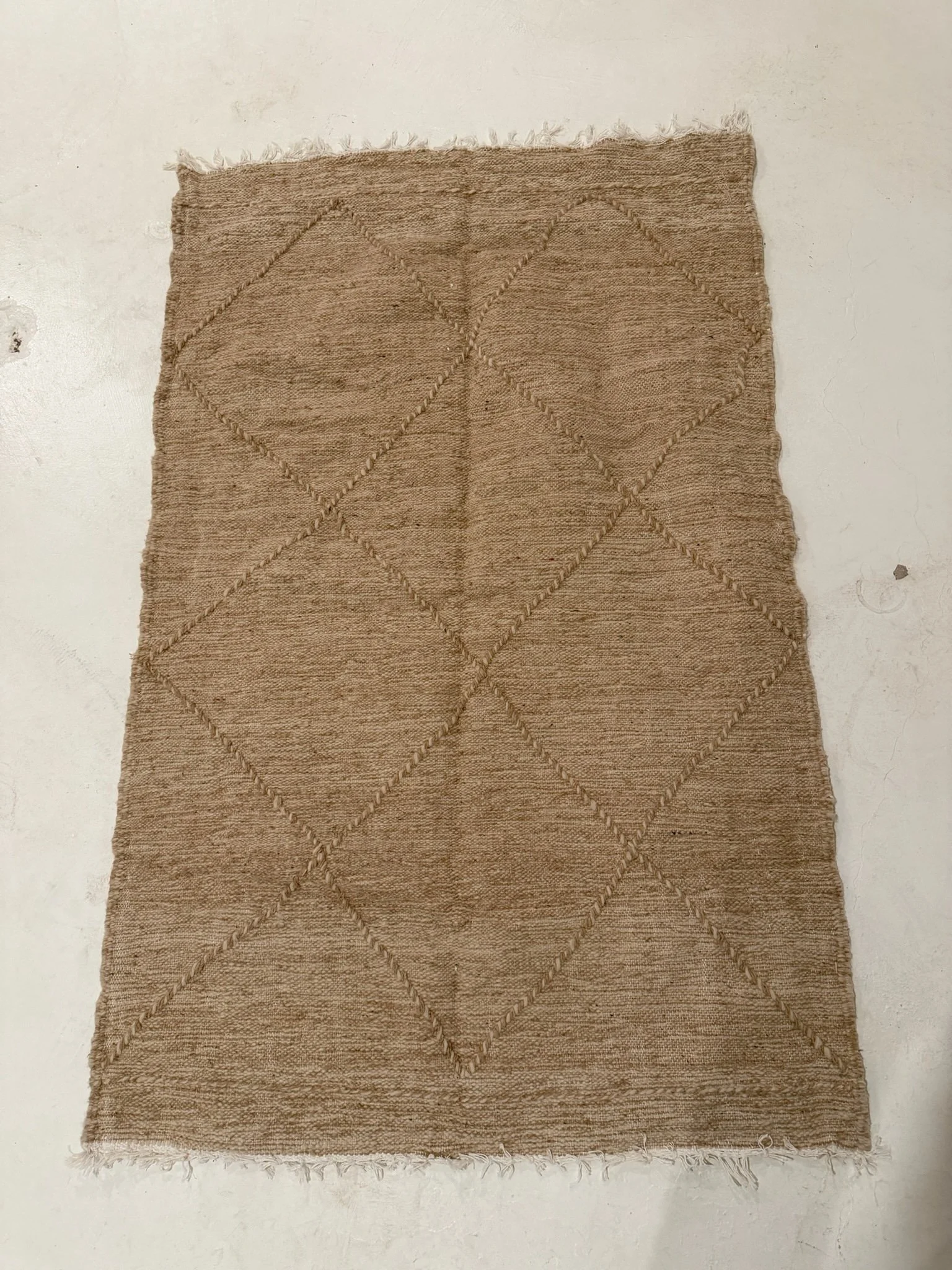 MMN014 (3'1" x 4'10)