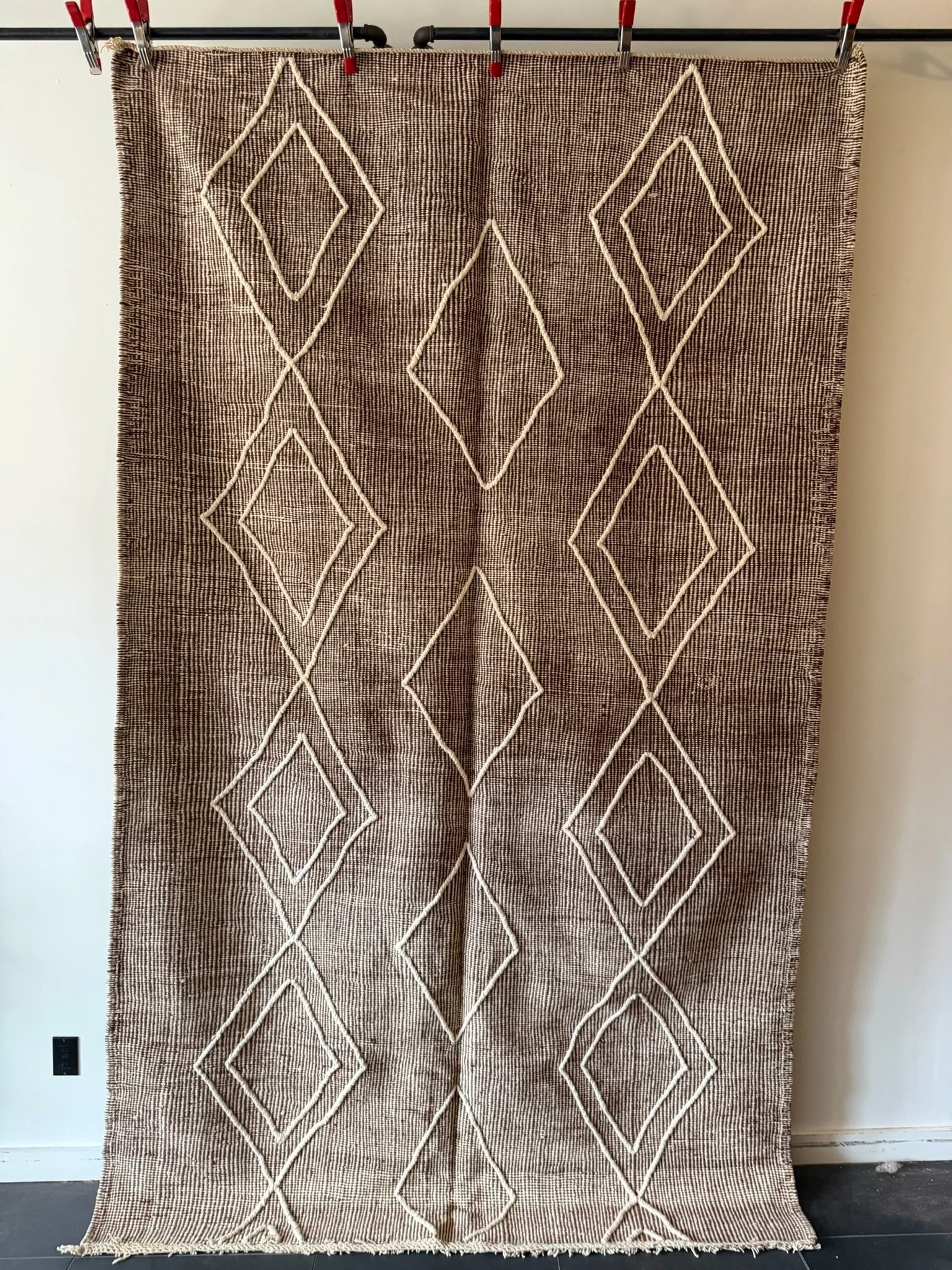 MMD27016 (6'1" x 10'5")