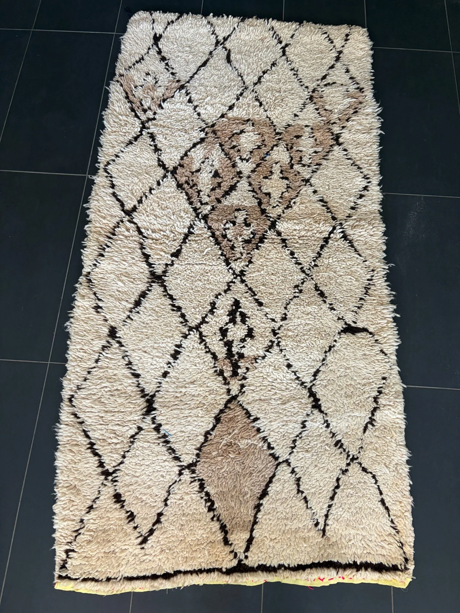 ABD02 (2'10" x 5'8")